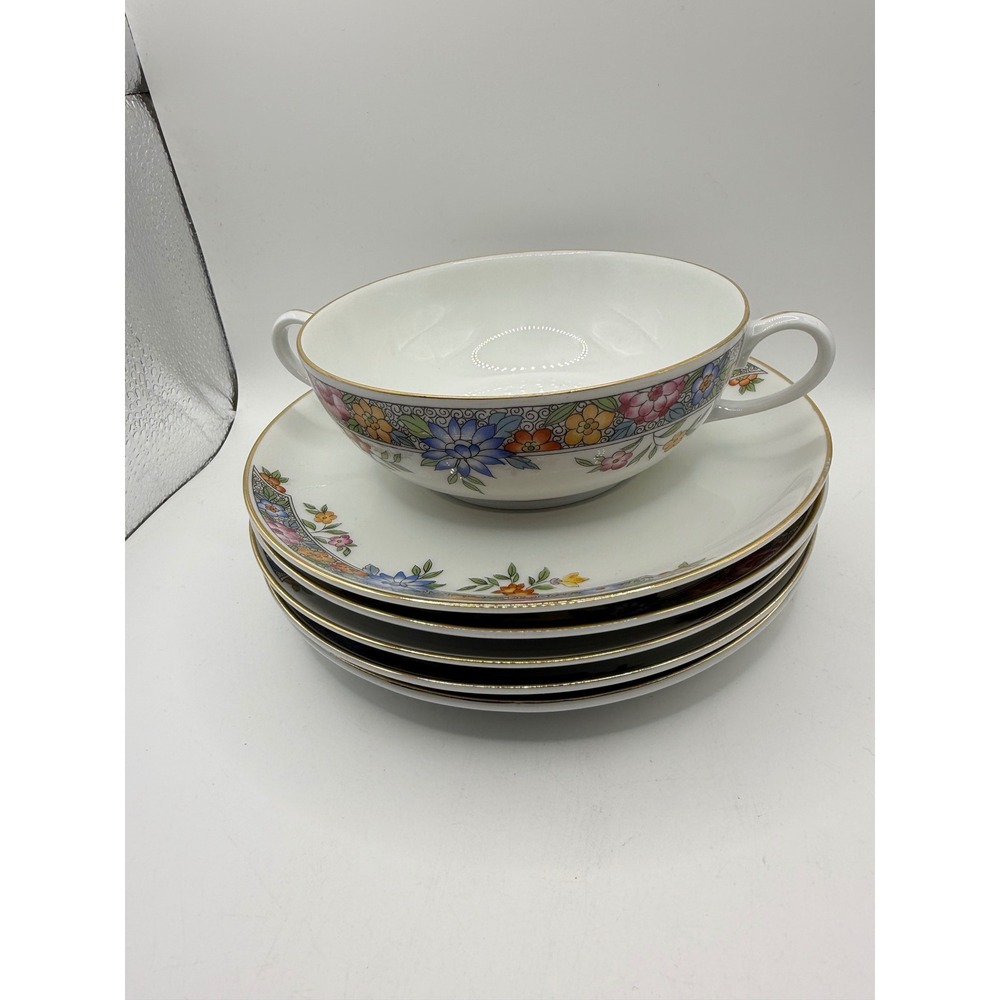 Hutschenreuther Selb Bavaria Floral double handle Soup Bowls and Saucers Germany - Picture 5 of 5